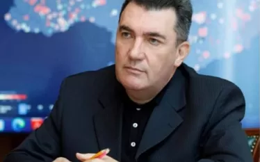 Ուկրաինան այս գիշեր հզոր հրթիռային հարձակման է ենթարկվել  Լվովի մարզում հրթիռակոծվել են որոշ ենթակառուցվածքային օբյեկտներ, ուժեղ հրդեհներ են բռնկվել։ Ուկրաինայի Նիկոլաևի շրջանի վրա արձակվել է 6, իսկ Խերսոնի շրջանի վրա՝   «Կալիբր» տեսակի 2 հրթիռ։  «Ռուսական բանակը կարող է հերթական հրթիռային հարվածը հասցնել  փետրվարի 23-24-ին, բայց մենք պատրաստ ենք»,- նշել է Ուկրաինայի անվտանգության և պաշտպանության խորհրդի քարտուղար Ալեքսեյ Դանիլովը։  Այս  մասին տեղեկություն է հրապարակել «Strana» լրատվականը։