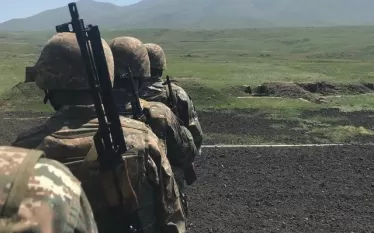 Հստակեցվում են կարգապահական և զինվորական ծառայության կազմակերպման հետ կապված հարաբերությունները
