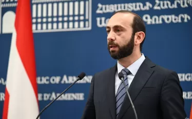 ՀՀ-ն իրավասություն չունի և չի կարող քննարկել ԼՂ բեռներ տեղափոխելու այլ ճանապարհների հետ կապված հարցեր. ԱԳ նախարար
