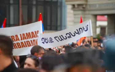 Արցախի ժողովուրդը կանգնած է ֆիզիկական գոյությանը սպառնացող վտանգի առաջ․ պետնախարար