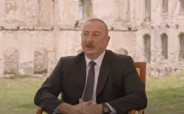 Ղարաբաղում հայերի հետ հեշտ էր շփվել առանց ռուս խաղաղապահների. Ալիև 