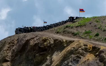 57364