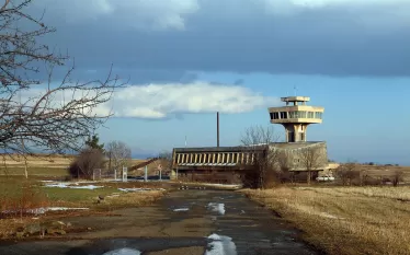 ավ