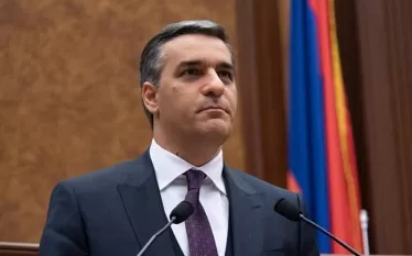 Արման Թաթոյան