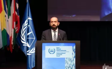 Արարատ Միրզոյան