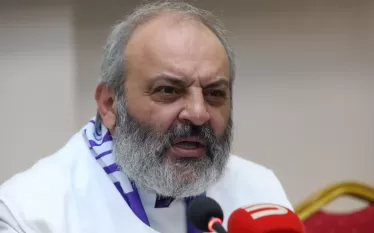 Բագրատ Սրբազան