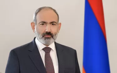 Նիկոլ Փ.