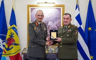 Քննարկվել են պաշտպանության ոլորտում Հայաստան-Հունաստան համագործակցությանն առնչվող մի շարք հարցեր: 