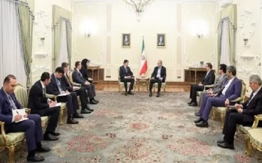 Իրանը դեմ է տարածաշրջանում աշխարհագրական սահմանների փոփոխությանը․ Փեզեշքիանը՝ Հաջիևին
