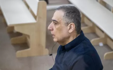 Փաստաբանը հայտարարել է, որ գործը քննող դատավորները հետաքրքրված են քրեական հետապնդմամբ: Սակայն դատարանը բողոքը թողել է առանց քննարկման։