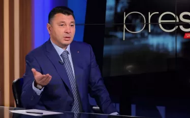 Շարմազանով 