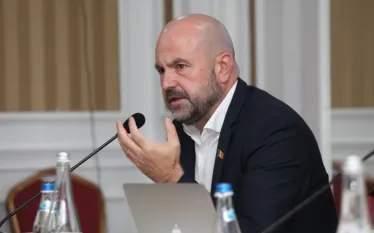 Թեև Մոլդովայի և Ադրբեջանի միջև առևտրաշրջանառության դինամիկան դրական է, այն դեռևս բախվում է օբյեկտիվ մարտահրավերների: Ինչպես հաղորդում է  Report-ը, այս մասին հայտարարել է Մոլդովայի ենթակառուցվածքների նախարար և փոխվարչապետ Վլադիմիր Բոլեան: