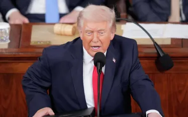 ԱՄՆ-ը լայնածավալ ռազմական գործողություն է սկսել Իրանի դեմ։ Այս մասին հայտարարել է ԱՄՆ նախագահ Դոնալդ Թրամփը։   Նրա խոսքով՝ նպատակն է «պաշտպանել ամերիկյան ժողովրդին՝ վերացնելով իրանական ռեժիմի անմիջական սպառնալիքները»:  «Մենք կոչնչացնենք Իրանի ռազմածովային նավատորմը։ Համոզվենք, որ պրոքսին այլևս չի կարող հարձակվել մեր ուժերի վրա։ Երաշխավորում ենք, որ Իրանը երբեք միջուկային զենք չի ունենա։  Իրանը ահաբեկչության ամենամեծ հովանավորն է աշխարհում։ Նրանք երբեք միջուկային զենք չեն ունենա։ Նորից ասեմ՝ նրանք երբեք միջո