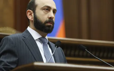 Ռազմական գործողությունների սկզբից կապ է հաստատվել ՀՀ քաղաքացիների հետ և ուղիներ են փնտրվում նրանց անվտանգ ՀՀ վերադարձնելու ուղղությամբ։ Այս մասին Ազգային ժողովում հայտարարել է ՀՀ ԱԳ նախարար Արարատ Միրզոյանը։