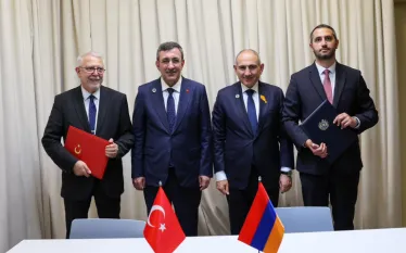 Խաղաղություն՝ թղթի վրա, թե՞ հ