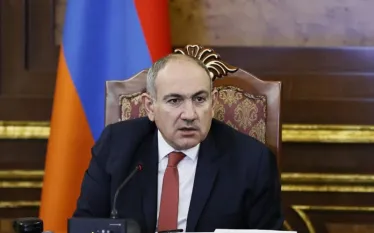Ղարաբաղի շարժումը ճակատագրական սխալ է եղել մեզ համար: Այս մասին Կոռնիձորում քարոզարշավի ժամանակ ասել է Նիկոլ Փաշինյանը:   «Մենք շատ դժվար ճանապարհով ենք գնացել և դժվար արձանագրումներ ենք արել, դրանից ամենադժվարը եղել է այն, որ մեր պետությունը իր ստեղծման առաջին օրից՝ 1991 թվականից, գտնվել է թակարդում: Մենք այսօր մեր պետությունը թակարդից հանել ենք և դրել ենք բոլորովին այլ՝ զարգացման տրամաբանության վրա:  Մենք հաղթահարել ենք մաքառման, գոյատևման տրամաբանությունը և դուրս ենք եկել զարգացման տրամաբանություն: Սուտ 