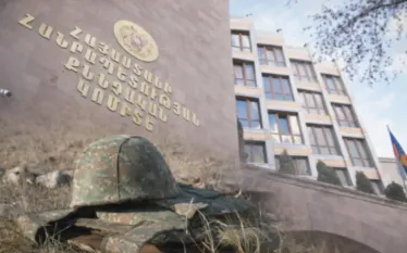 Հունիսի 10-ին ՊՆ սպա Ն.Ա.-ի մահվան դեպքի առթիվ նախաձեռնվել է քրեական վարույթ, կատարվում է նախաքննություն: Այս մասին հայտնում են Քննչական կոմիտեից:  ԶԼՄ-ները գրել էին, որ Բաղրամյան զորամարզադաշտում երեկ սպա է մահացել։ Դեպքը տեղի է ունեցել տանկային վարժանքների ընթացում։