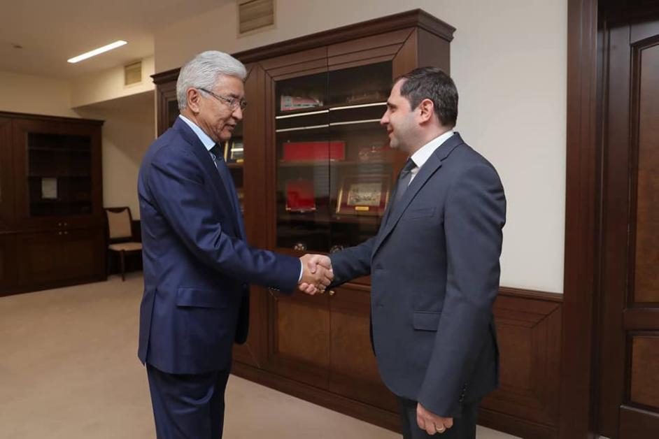 Սուրեն Պապիկյանն   ընդունել է ՀԱՊԿ  գլխավոր քարտուղարին
