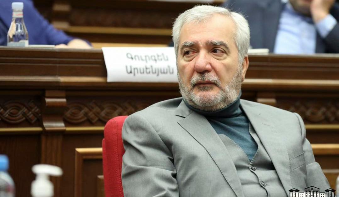 Անդրանիկ Քոչարյանն առաջարկում է սահմանապահ զորքերի հրամանատարի պաշտոնանկությունը չկապել Տեղի դեպքերի հետ