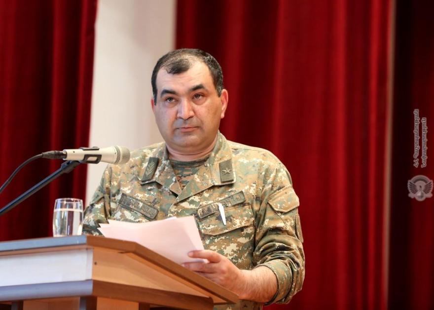 Եթե մյուս տարբերակները չեն աշխատում, ադրբեջանցիներին պետք է ուժով հետ շպրտել. ԶՈՒ ԳՇ պետի նախկին տեղակալ