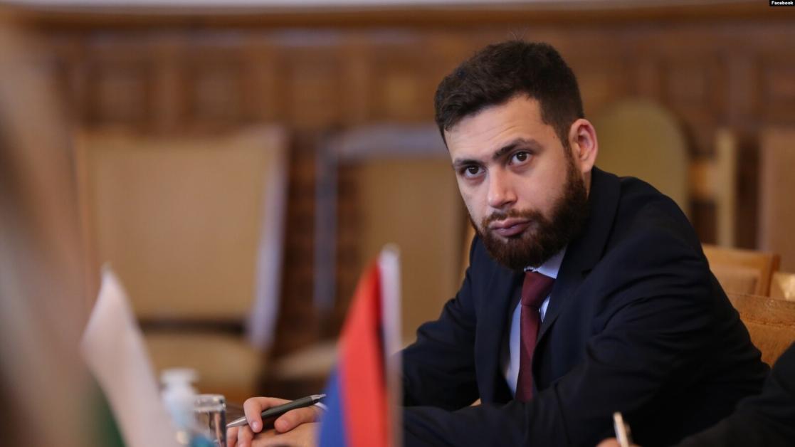 Վաշինգտոնի հետաձգված բանակցությունների ժամկետների մասին առաջիկայում տեղեկություն կլինի. փոխնախարար