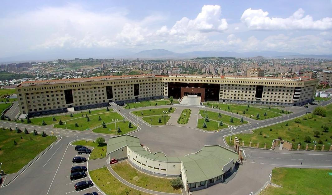 Ադրբեջանի ԶՈՒ-ն կրկին կրակել է Երասխի հայկական դիրքերի ուղղությամբ. ՊՆ