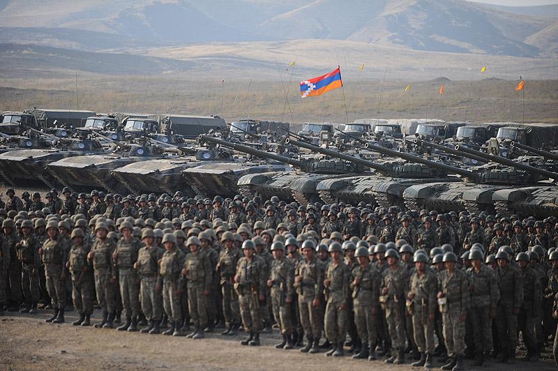 Պաշտպանության բանակը տեղի բնակչության անվտանգությունն ապահովող կարևորագույն գործոն է․ Արցախի արտգործնախարար