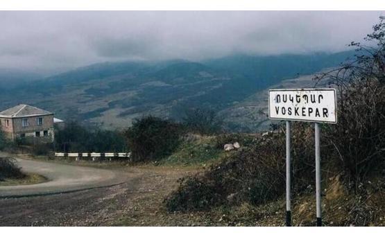 786