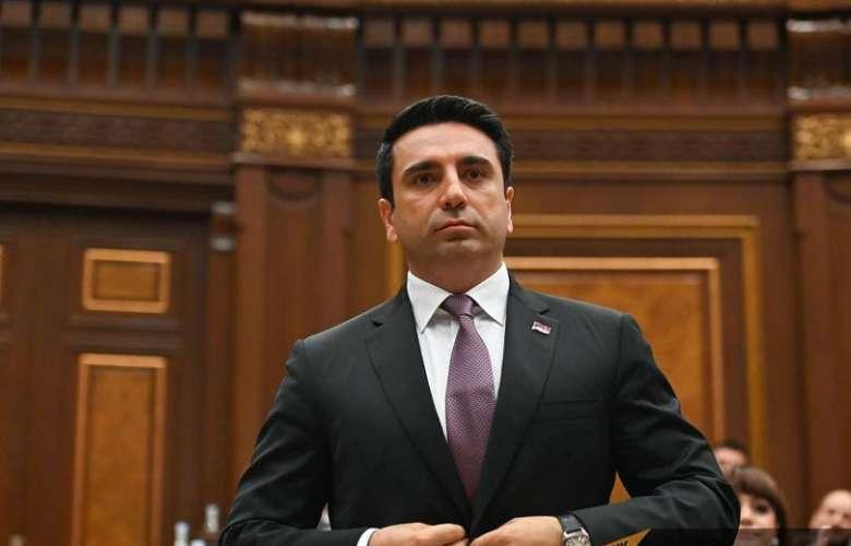 ադվղզ