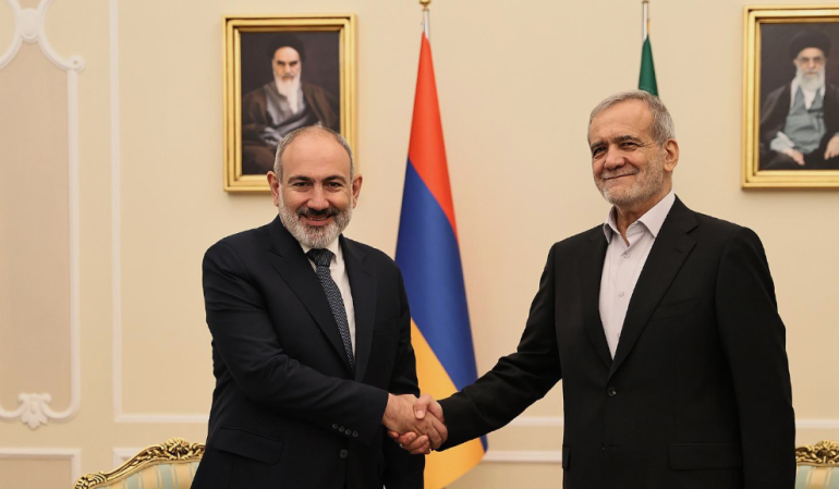 Նիկոլ Փ.