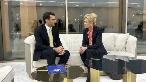 Աժ