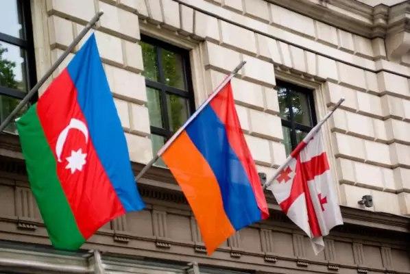 Եռակողմ