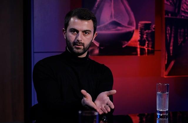 դիկտատուրա»։ 