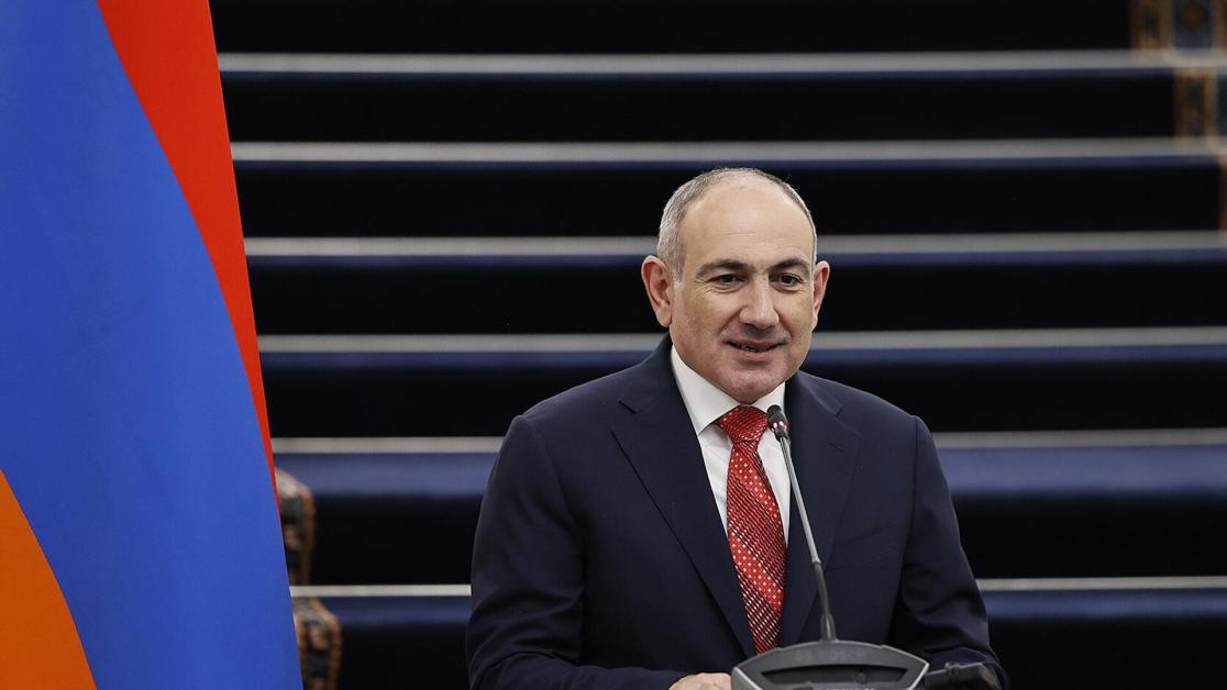 Ես մեծ համոզմունք ունեմ՝ 2026 թվականի խորհրդարանական ընտրություններում ժողովուրդը Հայաստանի կառավարման մեզ տված մանդատը երկարացնելու է:  Այս մասին Ստրասբուրգում ճեպազրույցի ժամանակ ասել է ՀՀ վարչապետ Նիկոլ Փաշինյանը:  «Ինչո՞ւ, որովհետև այս քաղաքականությունը՝ խաղաղության օրակարգը, որը մենք վարում ենք, այդ քաղաքականության հեղինակը ժողովուրդն է: Ժողովուրդն իր ձևակերպած խաղաղության օրակարգի ճակատագիրը պետք է որոշի 2026 թվականին խորհրդարանական ընտրություններին ու պատմականորեն չի կարող այլ բան տեղի ունենալ, քան խ