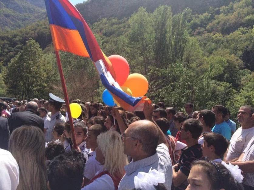 Լուր