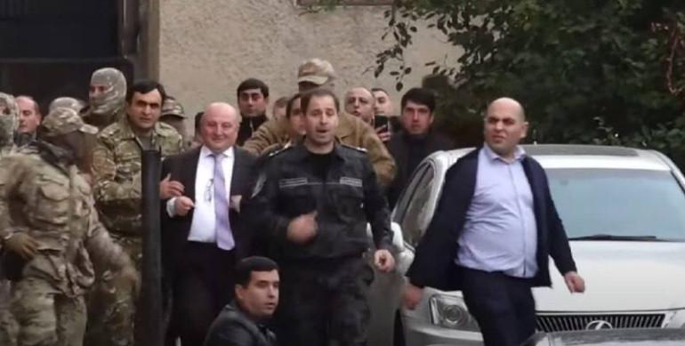 Վարդան Ղուկասյանին տեղափոխում են Երևան՝ Հակակոռուպցիոն կոմիտե (տեսանյութ)