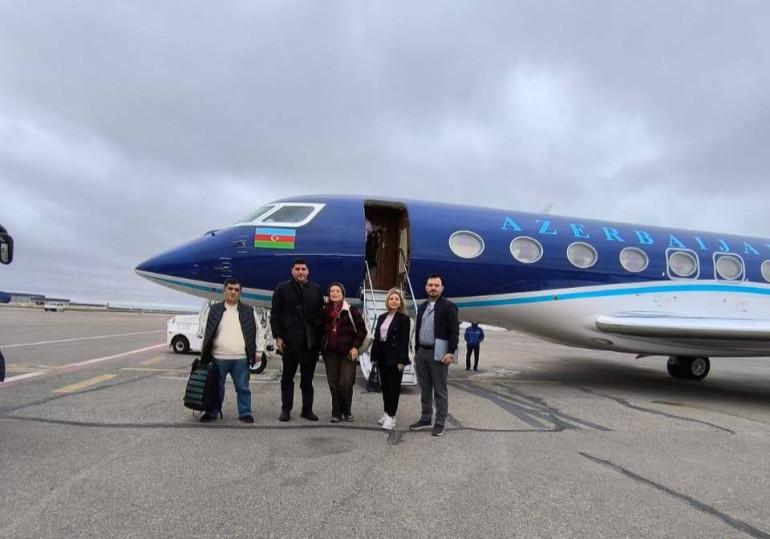 Ինչպես գիտենք Ադրբեջանի քաղաքացիական հասարակության ներկայացուցիչներ Հայաստանում են: Նրանք հանդիպում են ունեցել ՀՀ ԱԽՔ Արմեն Գրիգորյանի հետ:  «Հոկտեմբերի 22-ին հանդիպել եմ Երևանում անցկացվող Հայաստանի և Ադրբեջանի քաղաքացիական հասարակության ներկայացուցիչների մասնակցությամբ երկկողմ կլոր-սեղան քննարկման մասնակիցների հետ։ Բարձր եմ գնահատել Հայաստան-Ադրբեջան հարաբերությունների կարգավորման գործընթացի շրջանակներում նման ձևաչափն ընդգրկող հանդիպումների անցկացումը, որոնք միտված են դրականորեն ազդելու մարդկանց միջև շփու