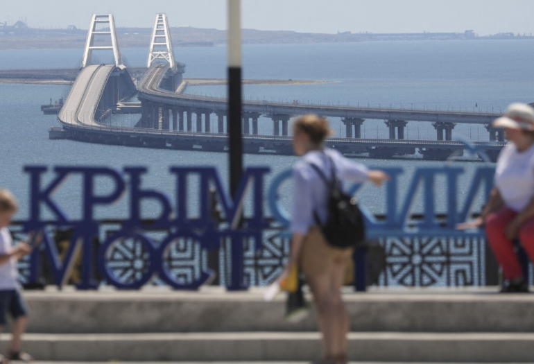 ԵԱՀԿ Խորհրդարանական վեհաժողովի նախագահ Խուան Պոնսա Սամպիետրոն Գերագույն ռադայում ելույթի ժամանակ Ղրիմն անվանել Է Ուկրաինայի տարածքի մի մասը:  Այս մասին հայտնում է «РБК-Украина»-ն, փոխանցում է gazeta.ru-ն:  Նրա խոսքով՝ ԵԱՀԿ-ն անսասան պաշտպանում է հանրապետության ինքնիշխանությունն ու տարածքային ամբողջականությունը։ «Հստակ հայտարարում եմ՝ Ղրիմն Ուկրաինա է»,-հայտարարել է Սամպիետրոն։