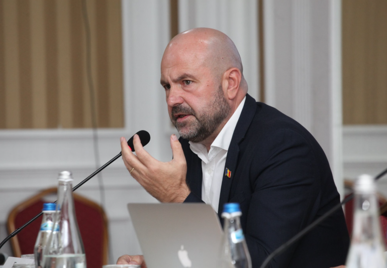 Թեև Մոլդովայի և Ադրբեջանի միջև առևտրաշրջանառության դինամիկան դրական է, այն դեռևս բախվում է օբյեկտիվ մարտահրավերների: Ինչպես հաղորդում է  Report-ը, այս մասին հայտարարել է Մոլդովայի ենթակառուցվածքների նախարար և փոխվարչապետ Վլադիմիր Բոլեան: