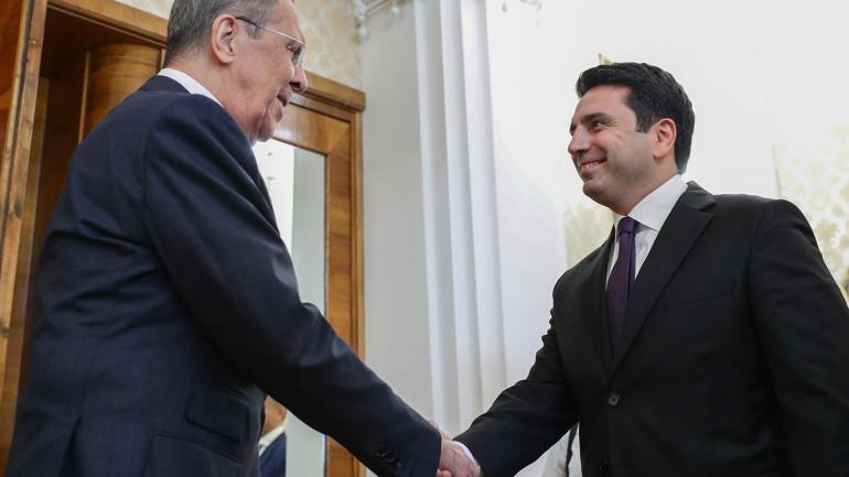 Հանդիպման ժամանակ ՌԴ ԱԳ նախարար Լավրովն ասել է. «Հայաստանը մեր դաշնակիցն է, ռազմավարական գործընկերը»: