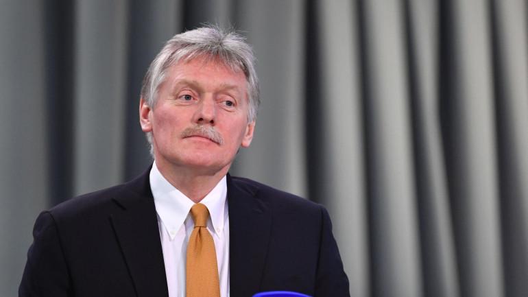 Հարավային Կովկասի երկրներն ինքնիշխան պետություններ են ՝ այլ երկրների հետ իրենց հարաբերությունները կառուցելու իրավունքով: Այս մասին հայտարարել է Ռուսաստանի նախագահի մամուլի քարտուղար Դմիտրի Պեսկովը, փոխանցում է ՌԻԱ «Նովոստին»:   «Դրանք ինքնիշխան պետություններ են, և նրանք ունեն տարբեր պետությունների հետ իրենց հարաբերությունները կառուցելու ինքնիշխան իրավունք։ Միևնույն ժամանակ, մենք և Բաքվի, և Երևանի հետ ունենք երկկողմ հարաբերությունների հսկայական համալիր, որոնք տարածվում են բոլոր հնարավոր ոլորտների վրա»,-ասել 