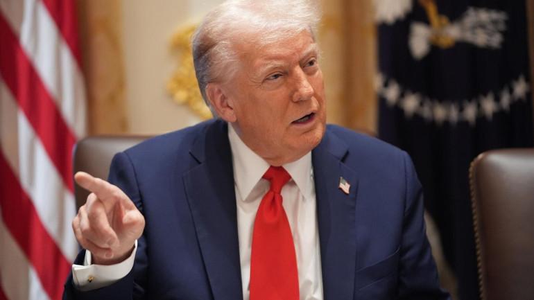 Գործարք Իրանի հետ չի լինի, եթե չլինի անվերապահ կապիտուլյացիա։ Այս մասին հայտարարել է ԱՄՆ նախագահ Դոնալդ Թրամփը։  «Դրանից և ընդունելի առաջնորդի (ների) ընտրությունից հետո, մենք և մեր դաշնակիցներն կաշխատենք, որպեսզի Իրանը դուրս գա կործանման եզրից՝ դարձնելով այն տնտեսապես ավելի ուժեղ, քան երբևէ»,-նշել է նա։