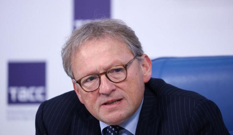 Ռուսաստանը կարող է հայկական գյուղատնտեսական արտադրանքի մի մասը փոխարինել Ադրբեջանից մատակարարվող ապրանքներով, հայտարարել է Ռուսաստանի նախագահի հատուկ ներկայացուցիչ Բորիս Տիտովը։  «Ռուսաստանը հայկական գյուղատնտեսական արտադրանքը կփոխարինի ադրբեջանականով։ Ադրբեջանը ի վիճակի է ռուսական շուկային առաջարկել զգալիորեն ավելի շատ գյուղատնտեսական արտադրանք, քան Հայաստանը»,-ասել է Տիտովը «Սպուտնիկ Ադրբեջան» գործակալությանը տված հարցազրույցում։  Նրա խոսքով՝ Ադրբեջանի գյուղատնտեսական ոլորտն ունի անհրաժեշտ ներուժ՝ ռուսակա